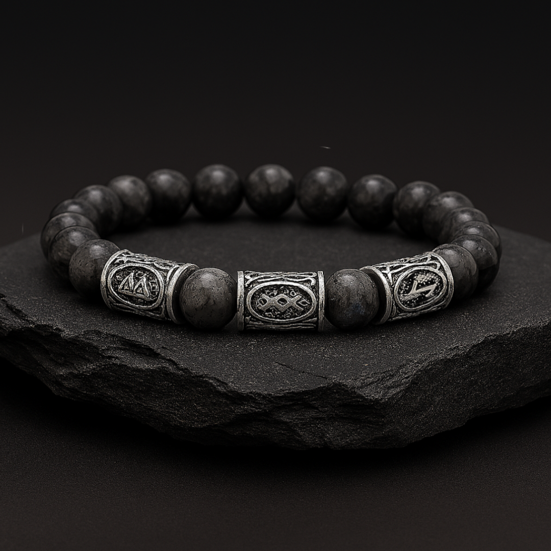 Wächter der Runen - Naturperlen Armband